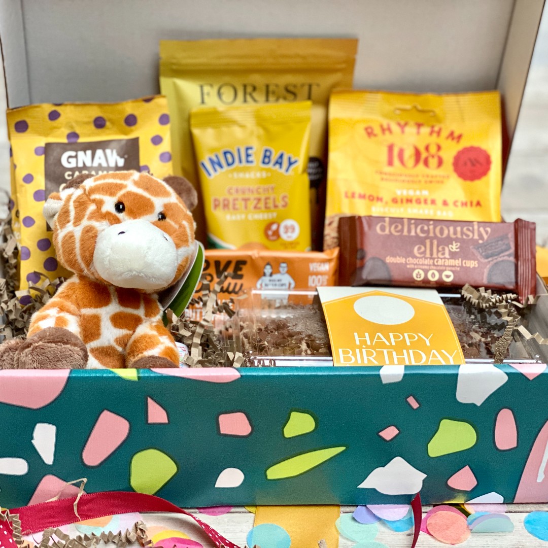 Today's Gift Basket Of The Day is the "Wild Birthday Hamper Gift"  ⭐ Follow &amp; RT to enter #prize draw to #win a Gift Basket. More info via our blog. #dailydispatch #gifts #competition #giftbasketsrule #birthdaygift #birthdayhamper
bit.ly/3At1Lwn
