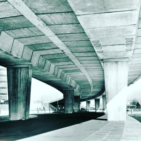 robertleeming's tweet image. I wrote a little article about some of the films that were made in Manchester. You can read it here: bit.ly/3HcDdu4