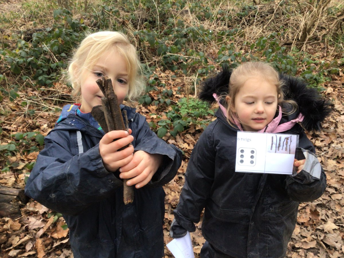 RP_Forest_sch's tweet photo. Reception went hunting for treasure in the forest to day. It was very chilly but they all showed great resilience. https://t.co/hFjwWFa5mt