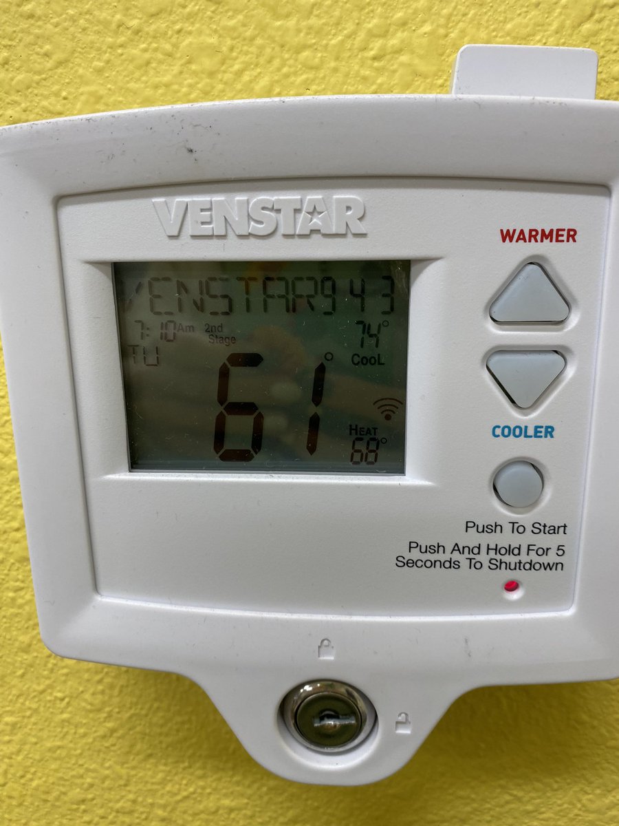 missmarg17's tweet photo. I love walking into a classroom where the heat is set to 60 degrees. Thanks @HillsboroughSch https://t.co/qh3dcpHjdD