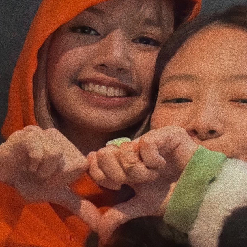 JLSFOLDER's tweet photo. missed you . https://t.co/aIV1W11LvR
