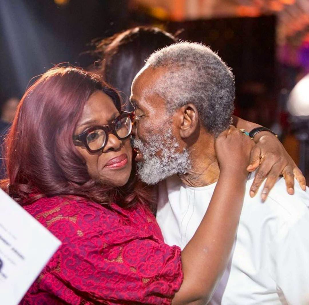 Naija_PR's tweet photo. If "I will love you forever" was an image https://t.co/fMoaIVNFn3