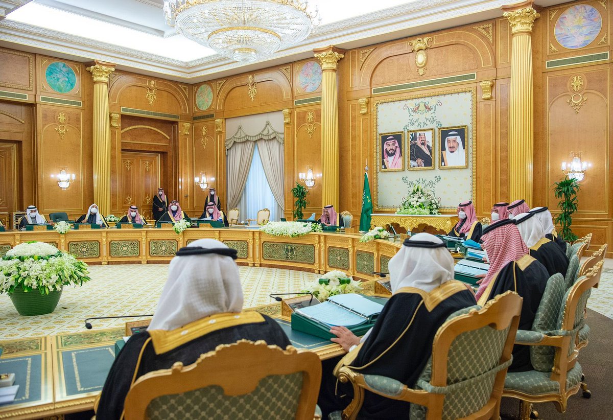 SaudiNews50's tweet photo. صور:

مجلس الوزراء يعقد اليوم في الرياض الجلسة الحضورية الأولى منذ بدء جائحة كورونا؛ برئاسة خادم الحرمين الشريفين وحضور ولي العهد.

- https://t.co/zWCrSkAgtf