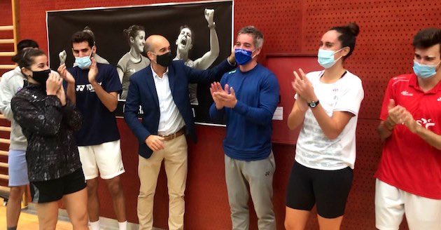 ‼ <a href="/fernandorivas55/">Fernando Rivas</a> anuncia que deja la Federación <a href="/BadmintonESP/">🏸 Bádminton España</a> "por una necesidad de cambio"

🎙 <a href="/AndoniAzurmend1/">Andoni Azurmendi</a>, presidente de FESBA “Solo se le puede estar agradecido por su gran labor y desearle la mejor de las suertes en su nueva andadura"

➕INFO▶ cutt.ly/cI3NUsf