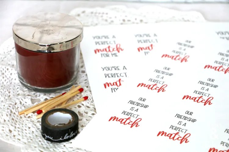 Grab this #printable and add a scented candle for a fun Valentine's Day gift! buff.ly/2VyRMRk