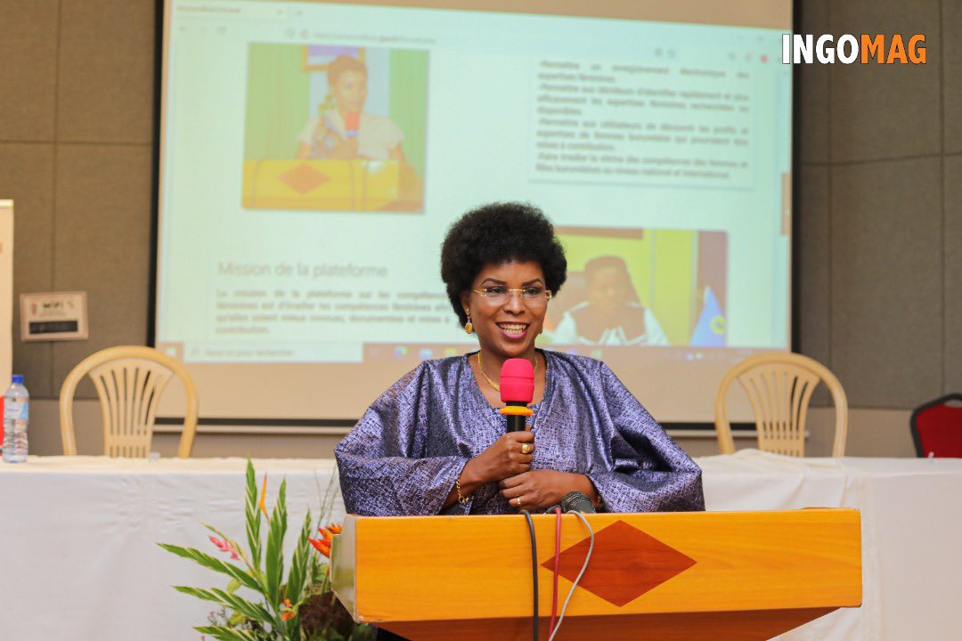 IngoMagazine's tweet photo. Sous le Haut Patronage de S.E Angeline #Ndayishimiye, @Burundi1stLady et Présidente de l'@OPDAD_Burundi, a eu lieu ce mardi 25/01/2022 à Kiriri garden hôtel, le lancement officiel de la plateforme des compétences de la femme #Burundi-aise.
#ingomag https://t.co/AtZuEVKsIP