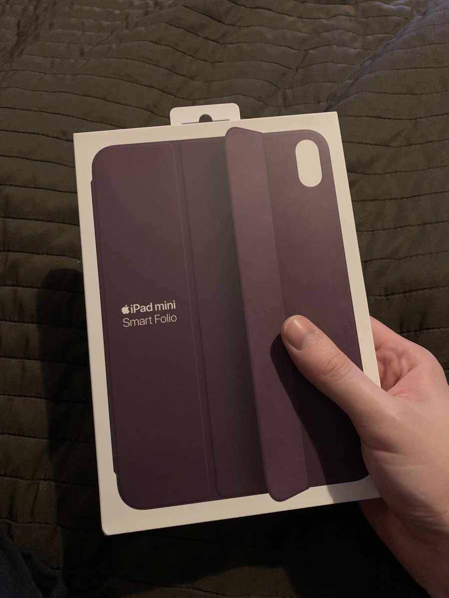 ExtendedSpice's tweet photo. Чехол пришёл, а сам планшет будет только через месяц
Буду играться с коробкой, значит 😅 https://t.co/3XLDeAAsyR