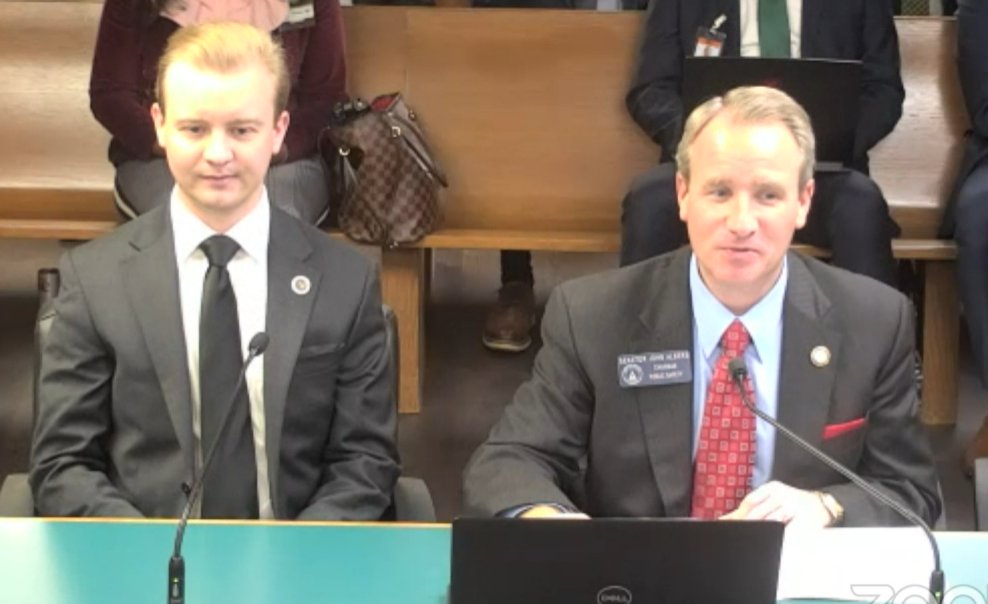 NKF_Advocacy's tweet photo. Happening now: Sen. John Albers testifies before the GA State Senate in support of his bill SB 330, the Giving the Gift of Life Act, which would help more patients like his son receive a kidney transplant from a living donor. We're proud to support his efforts. #MyKidneyVoice https://t.co/rURdF6nOPk