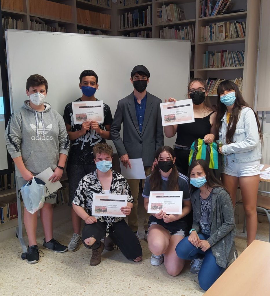 centresenlinia's tweet image. Booktrailers, fotografia d’estudi, incentivació de la lectura, Planetari “canvi climàtic 2021” són exemples dels Projectes amb Oportunitats d'Èxit Educatiu a Favor de l'Alumnat a l’@INSdeSales de Viladecans  agora.xtec.cat/iesdesales/?s=…
#POEFA #ÈxitEducatiu #Transformacióeducativa