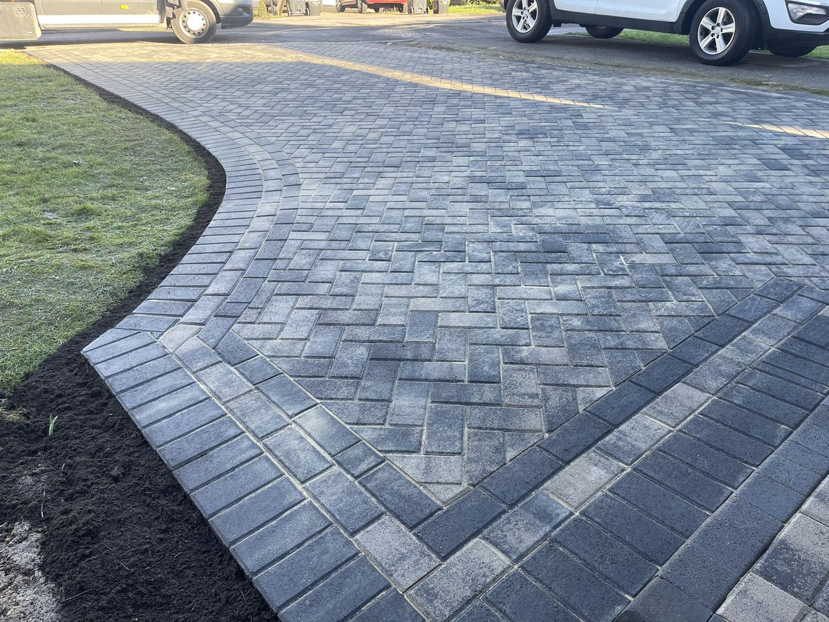 onsitepaving's tweet photo. https://t.co/bQ8jX39167. @Tobermore https://t.co/YwWouOYl5v