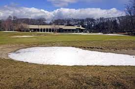 FranklinParkBos's tweet photo. Don't forget to take a meander on Frederick Law Olmsted's "Country Meadow" - aka the #FranklinPark Golf Course while it's not in use. A beautiful landscape! #WinterHike #BundleUpBoston https://t.co/dcAwrrDliw