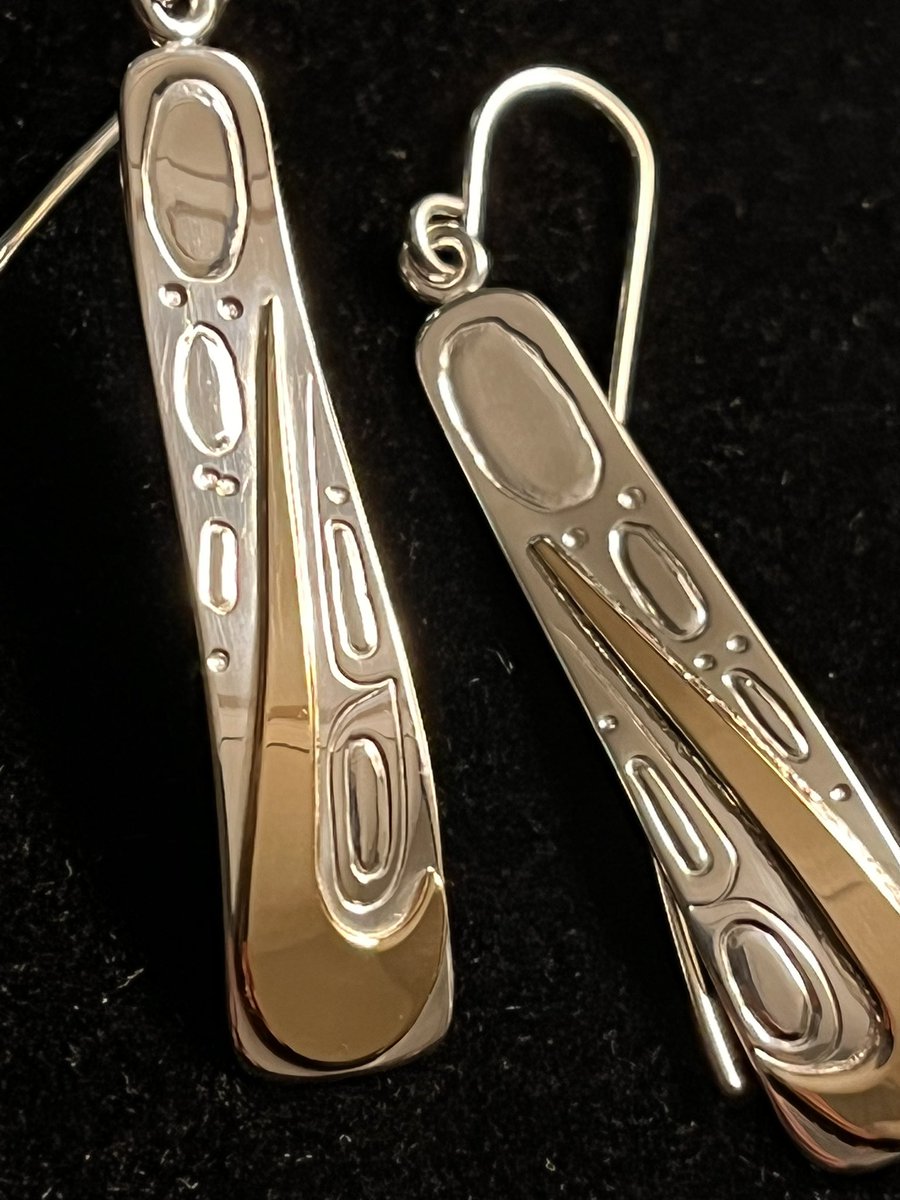 Walterdahaida's tweet photo. Some fancy fancy earrings for ya??! https://t.co/ywri8WyAdN