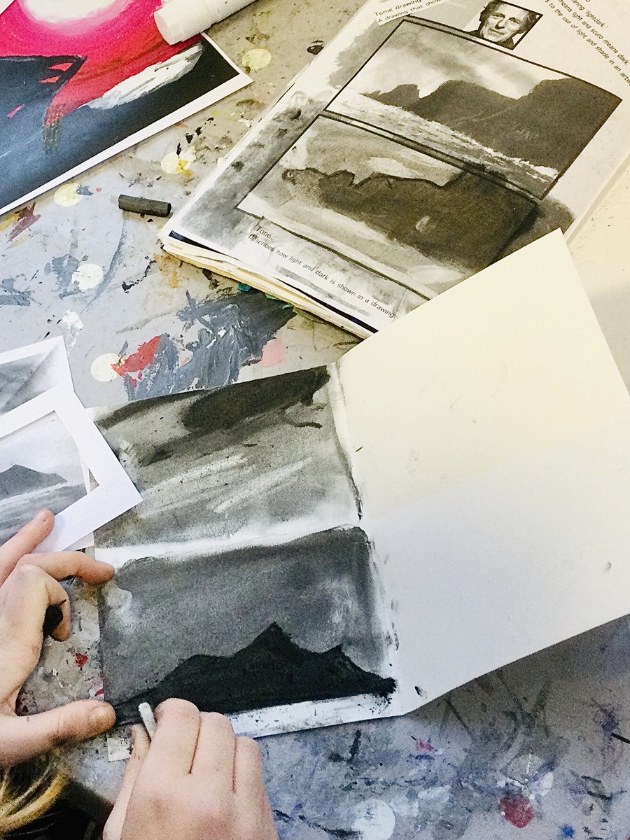 mill_view's tweet photo. Continuing with their Explorers theme, Eagles examined the artwork of Norman Ackroyd, contemplating what it would feel like to discover the remote lands depicted in his artwork. Considering composition, viewfinders were used to create multiple charcoal studies of the same image. https://t.co/ZiY9Z3YY0k