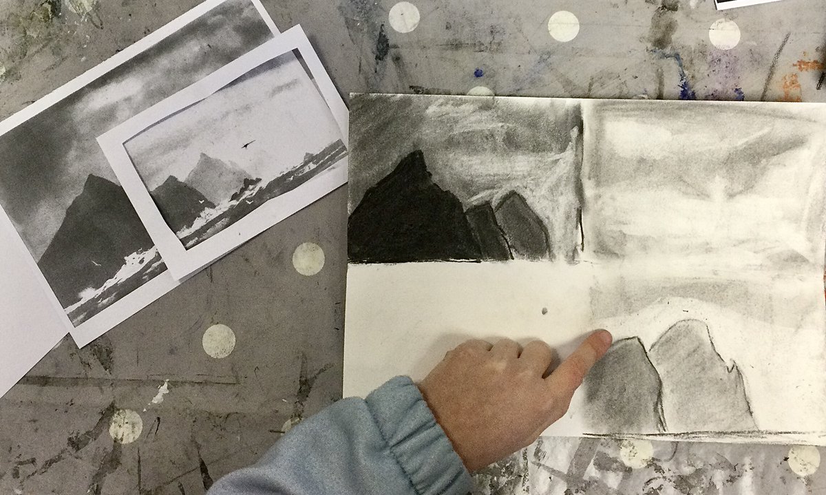 mill_view's tweet photo. Continuing with their Explorers theme, Eagles examined the artwork of Norman Ackroyd, contemplating what it would feel like to discover the remote lands depicted in his artwork. Considering composition, viewfinders were used to create multiple charcoal studies of the same image. https://t.co/ZiY9Z3YY0k