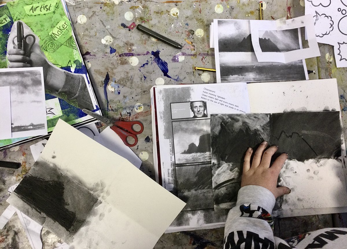 mill_view's tweet photo. Continuing with their Explorers theme, Eagles examined the artwork of Norman Ackroyd, contemplating what it would feel like to discover the remote lands depicted in his artwork. Considering composition, viewfinders were used to create multiple charcoal studies of the same image. https://t.co/ZiY9Z3YY0k