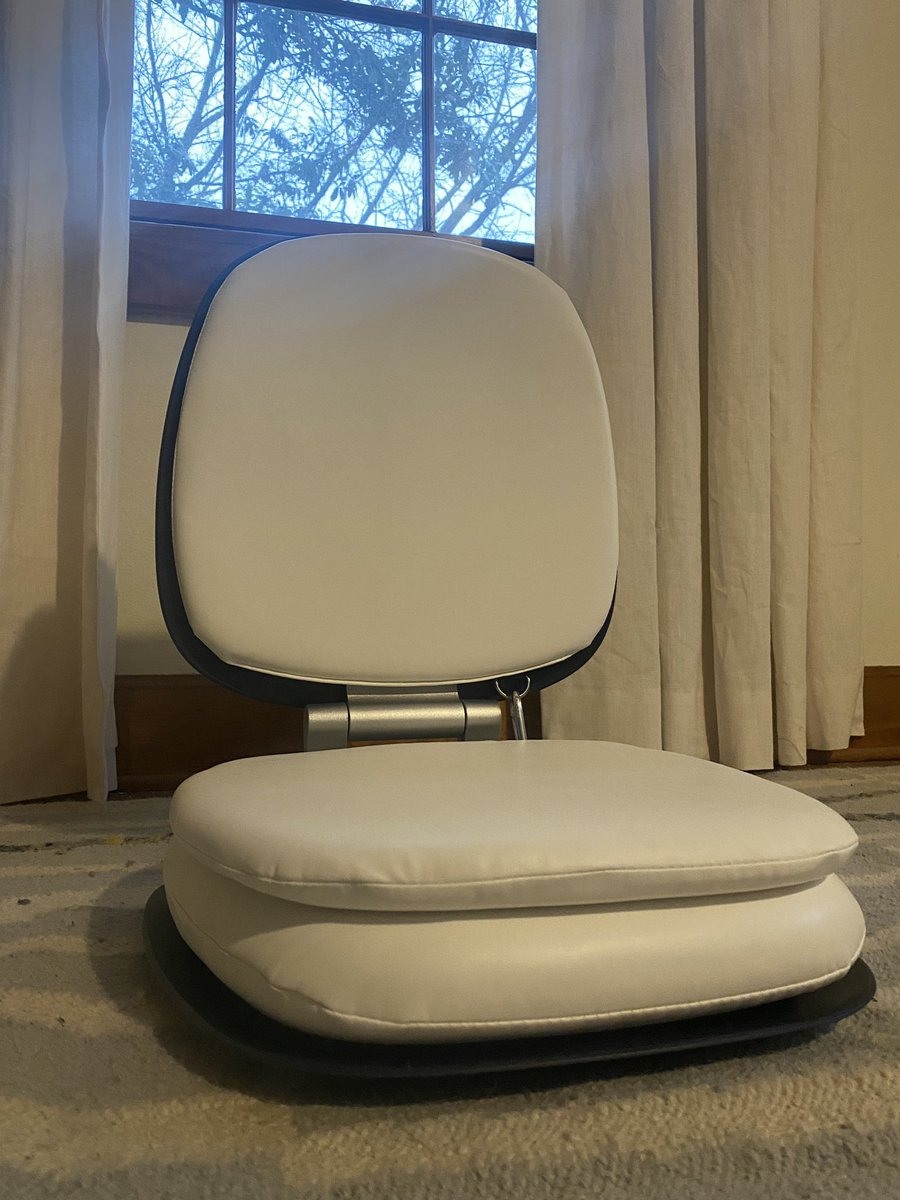 EStarkloff's tweet photo. Hadn’t used my #pebbl meditation chair for a while (torn hamstring made it hard to sit cross-legged), but brought it out again this morning. The right posture makes a real difference! #hellopebble https://t.co/xu7NhzNYYX https://t.co/YQwCs4ac2a