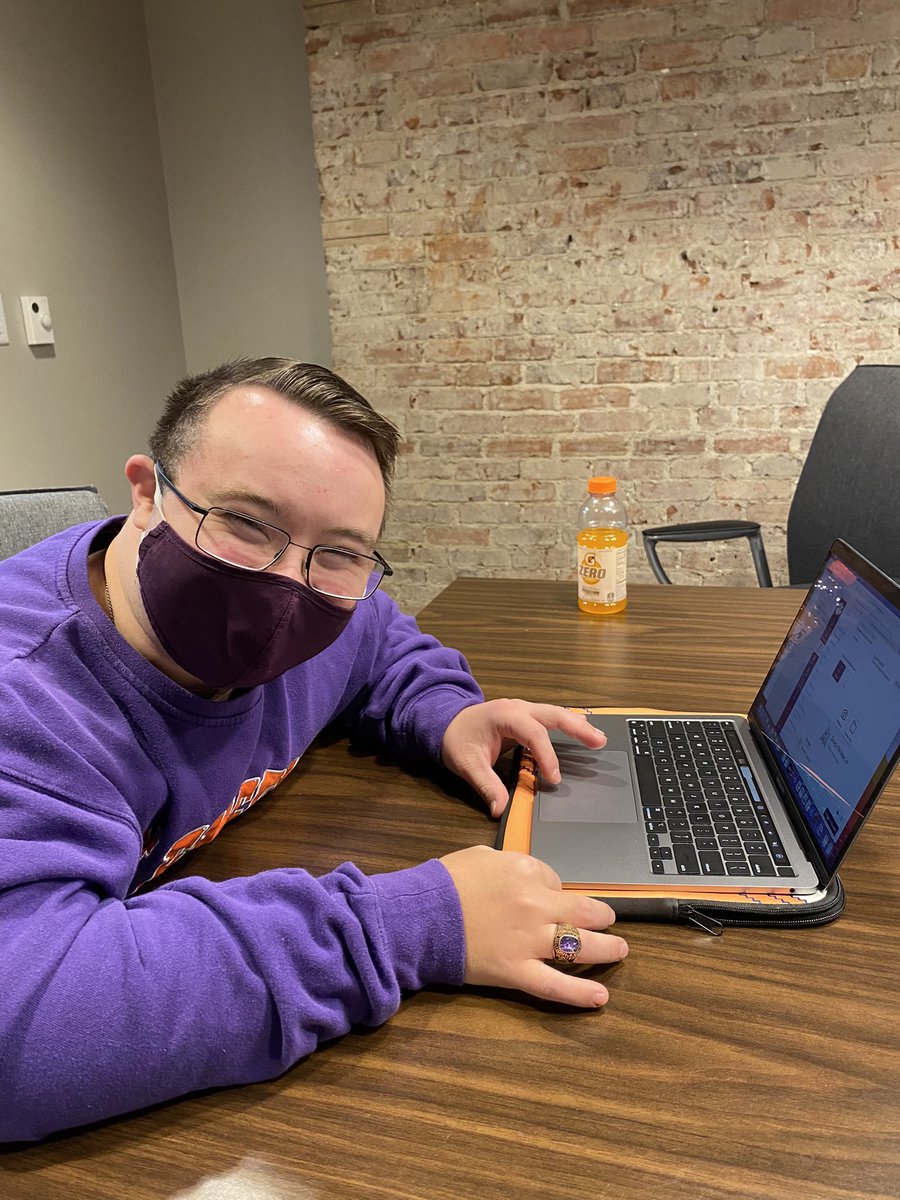 clemsonlife1's tweet photo. Off to a great start for the spring semester! https://t.co/xLX3SHBudN