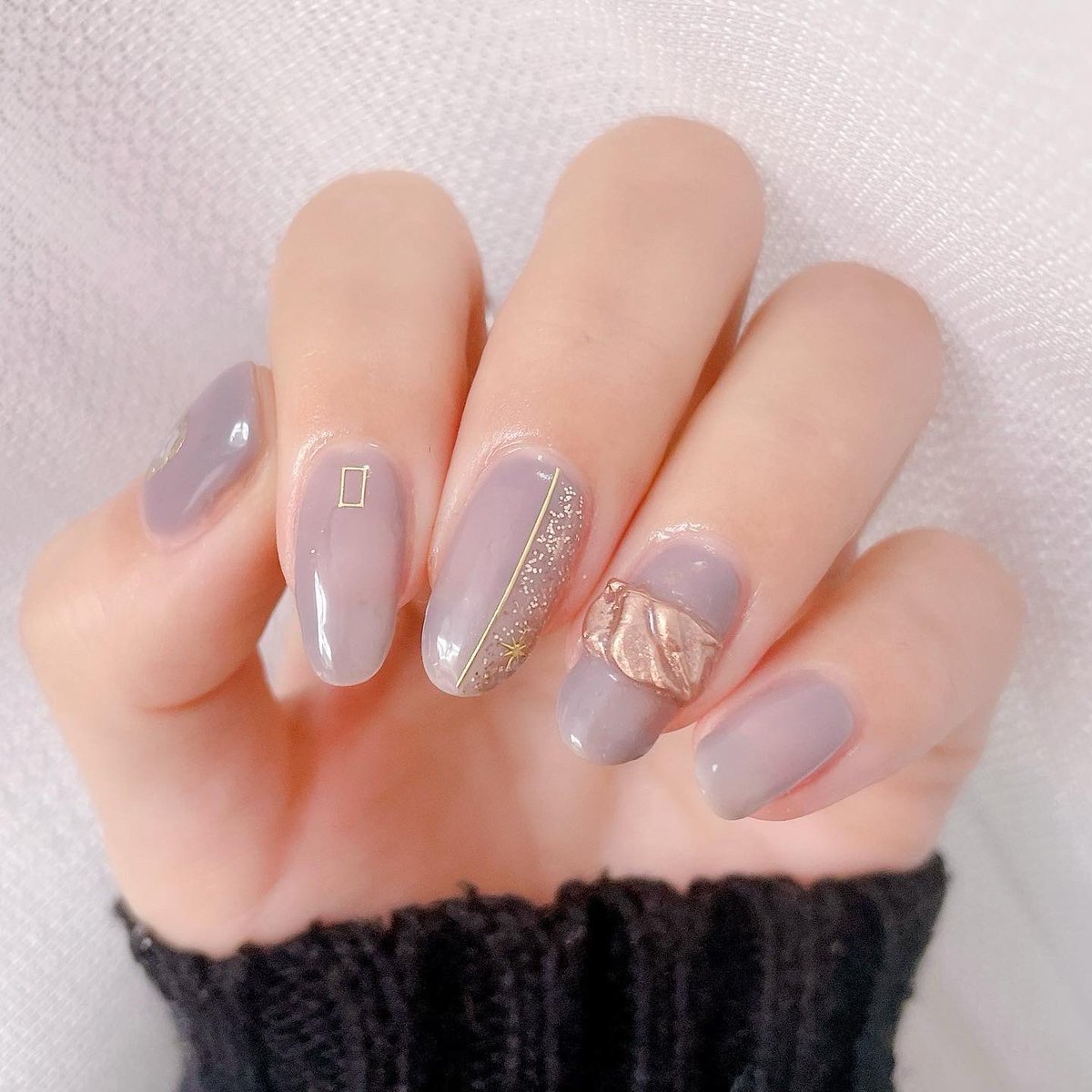 maruchan_nail's tweet photo. 1/28より発売予定の@HOMEI_nail の新色 #NE173 を使ってシンプルオフィスネイル♡時短×簡単ネイルばかりしてる\\\\ꐕ ꐕ ꐕ////
#セルフネイル #オフィスネイル #ウィークリージェル #セルフジェルネイル
❁⃘*.゚https://t.co/yz9Ace0aCL https://t.co/OOxtl7NpzG