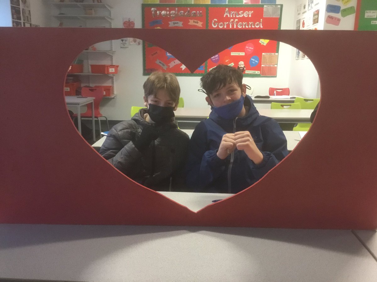 CHCS_Cymraeg's tweet photo. Dydd Santes Dwynwen Hapus https://t.co/TirTg7mWk6