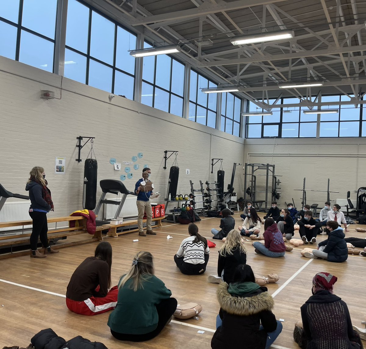 KatieClarkWales's tweet photo. Such a good morning teaching 120 6th form students @BroEdern to recognise cardiac arrest, call for help, do CPR & use a defib. Great to be able to deliver these sessions following covid guideance from @TheBHF & @ResusCouncilUK. #cprsaveslives #CPR #cpric #cprincymru https://t.co/wlTKT1RDYY