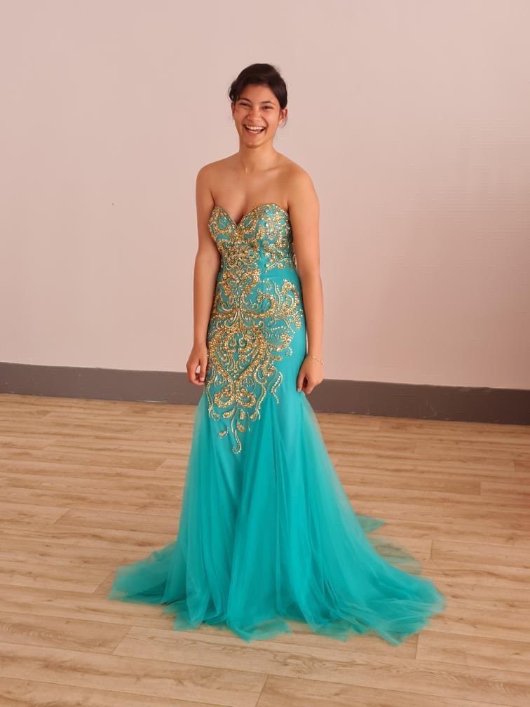PromAlly's tweet photo. Referrals for free prom outfits in the UK for people struggling financially are now open! Visit our website to find more info and the referral form! https://t.co/EKU5HWiZoG ππΌπ #promally #notforprofit https://t.co/DnmokPteuz