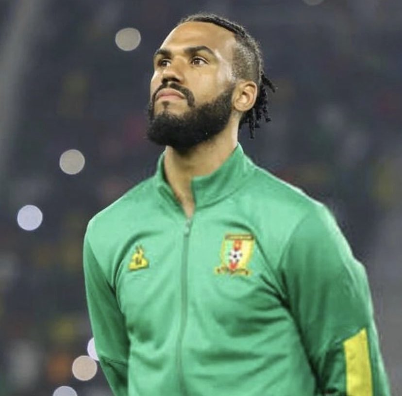 Mr_choupo's tweet photo. A thought for our compatriots fans of the indomitable lions, who died yesterday in a stampede in an
entrance to the Olembe stadium. They just wanted towatch our game against the Comoros.
My deepest condolences to the bereaved families and
speedy recovery to the injured.🙏🏾🕊🇨🇲 https://t.co/t6sjdsh7Ip