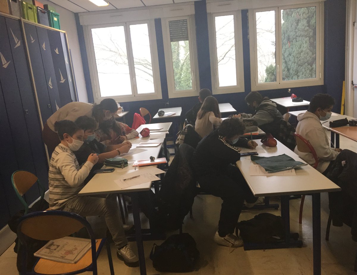 anne_gehl's tweet photo. Finalisation du concours #NAH à la SEGPA du collège Sources 👏 https://t.co/APzLlRdZcR