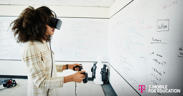 IOT_Solution's tweet photo. How cool is this? #XR is helping #STEM students to go to space, work with medical patients, and revolutionize architecture—all without leaving the classroom. https://t.co/Fbj9fnPOPQ https://t.co/LNo7ERtNNA