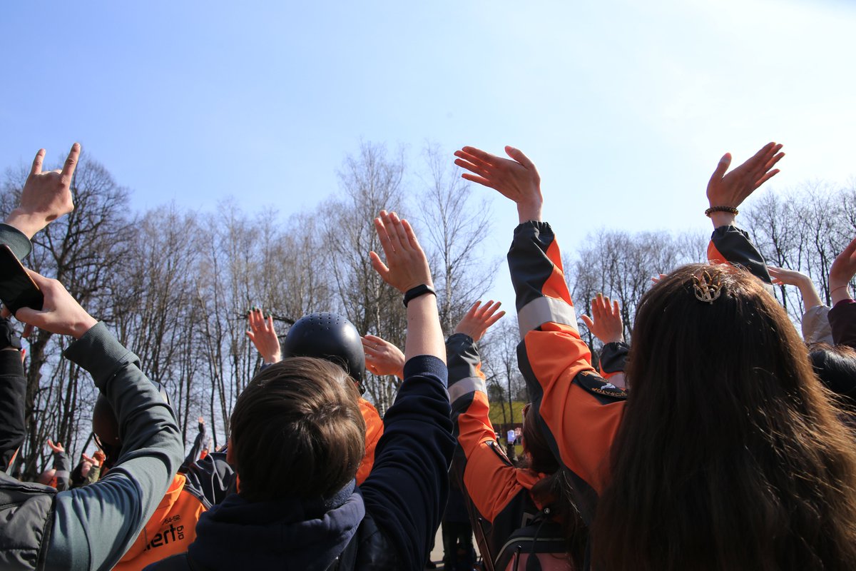 С Днем студента:
lizaalert.org/s-dnem-student…

#онас #будьснами #праздникиЛизаАлерт