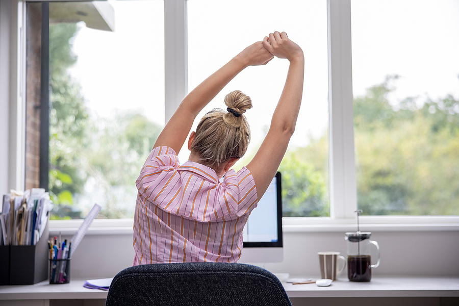 Encourage employees to break these common work habits that can hurt productivity. They include not taking sufficient breaks, not using to-do lists, and keeping too many tabs open. #EmployeeEngagement readyforsocial.com/4040e8edc8a4