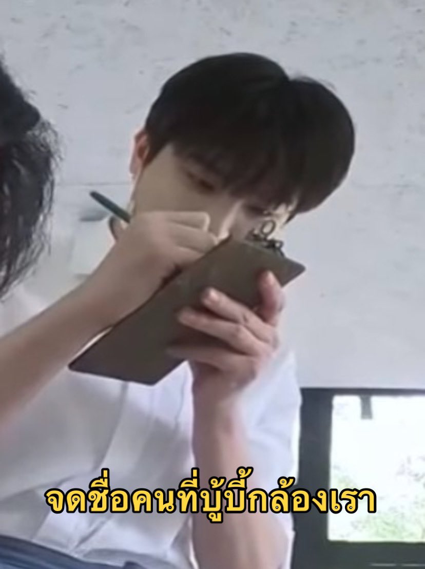 ᴘɪɴᴋ ᴊ 🧚🏻♂️ tweet media