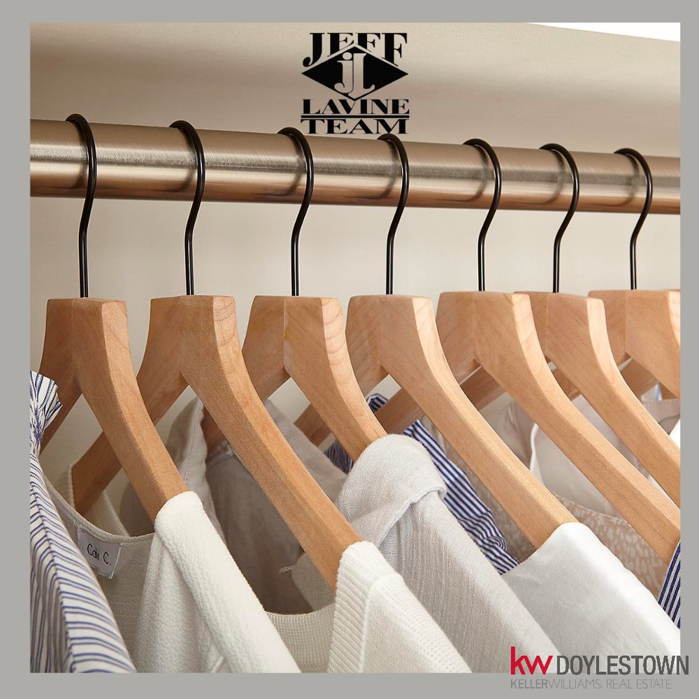 johnhinrichs80's tweet photo. If you’re looking for a simple way to update your closet, swap out your mismatched hangers for a more unified appearance. 

#home #organization #DIY#KellerWilliams #KW #KellerWilliamsDoylestown #RealEstate #JeffLavineTeam #HinrichsRealtor #Home #Gay #Doylestown #PA #NJ https://t.co/bLybnkhGBL