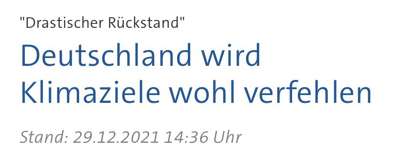 FFF_Karlsruhe's tweet photo. Wir streiken nicht trotz, sondern wegen eurer Klimapolitik. #ReichtHaltNicht https://t.co/m5n1qA3mSi
