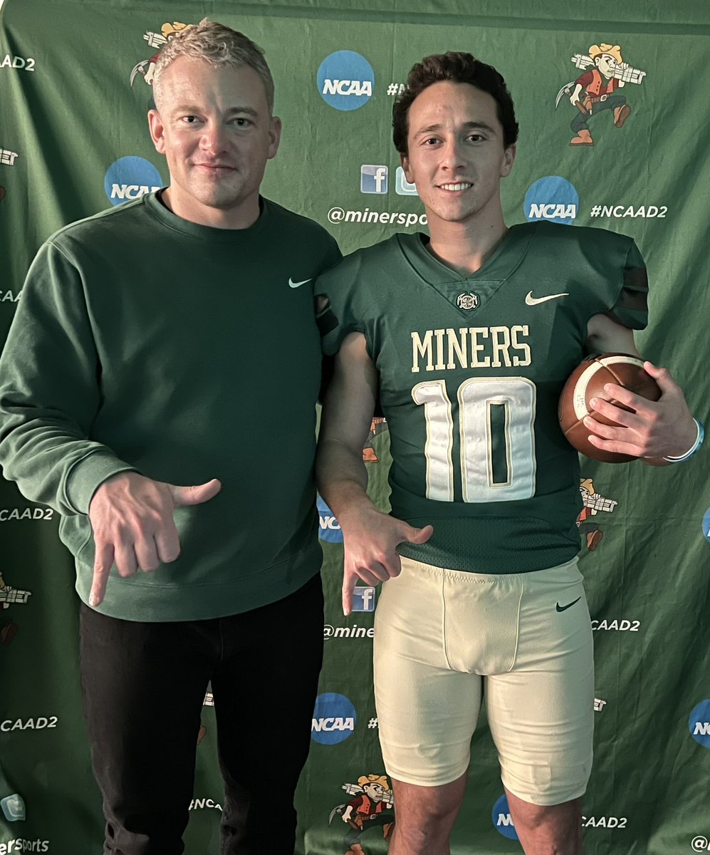 Committed!! Excited to get to work. <a href="/ToddDrury/">Todd Drury</a> <a href="/ShaneDowty/">Shane Dowty</a> <a href="/coachball_FB/">Andy Ball</a> <a href="/CoachRoss_/">Damien Ross</a> 
#PickAxeTakeNames