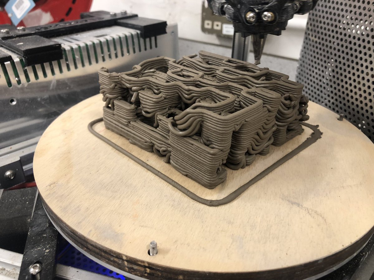 DT_Technician's tweet photo. No two days are the same when youโre a #technician ceramic 3D printing sound waves @TechsCommit @technicians_mih @cardiffmet @ITEcardiffmet #claybot https://t.co/hEMye6WGUm