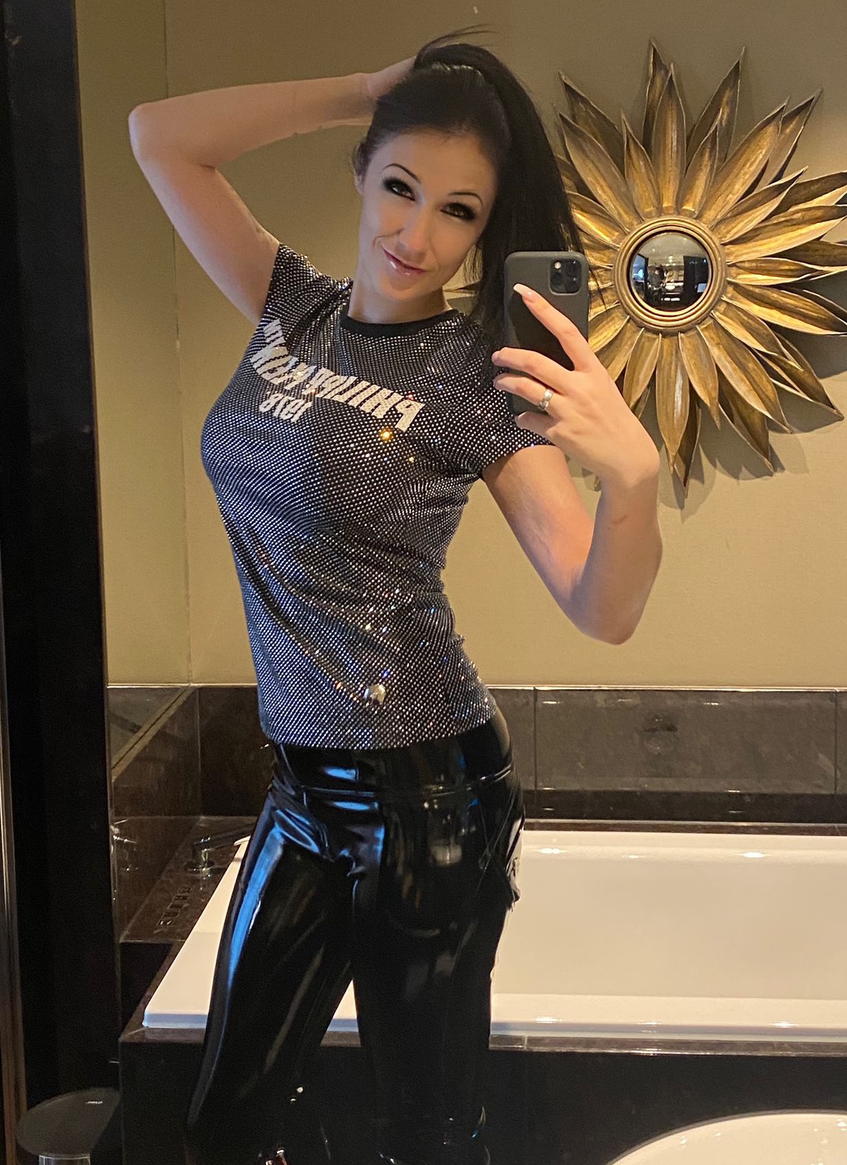 Meli deluxe twitter