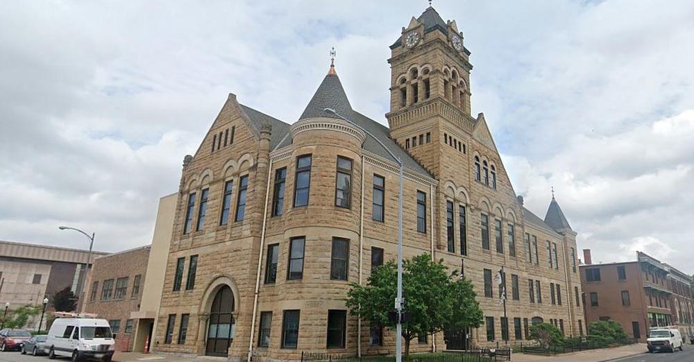 Quad Cities Chamber tweet media