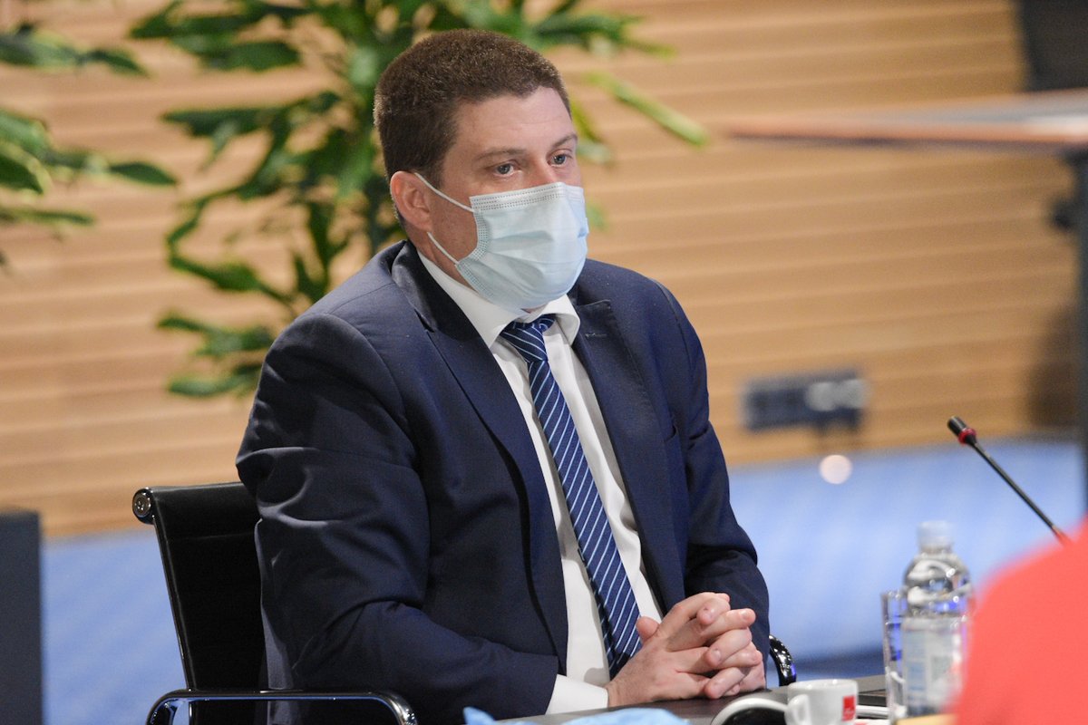 Ministar @OlegButkovic: Vlasti Hrvatske i BiH usuglasili su se da se u ovoj godini krene s rekonstrukcijom mosta Gunja-Brčko po načelu pola-pola, a vrijednost obnove je 30 milijuna kuna. Isto tako nastavlja se graditi most kod Gradiške koji bi trebao biti dovršen tijekom 2023.