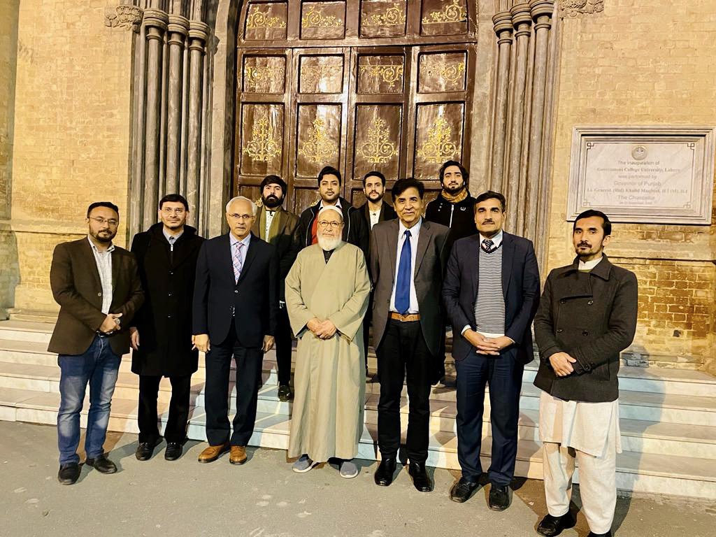 TehzeebHaideri's tweet photo. The honourable Vice Chancellor Government College University Lahore Dr. Asghar zaidi chaired a fruitful meeting with the Quaid-e -Baltistan,Allama Sheikh Hassan Jafferi and discussed the issues confronting the higher education in #GilgitBaltistan.

@zaidia @gcuniversitylhr 
#GCU https://t.co/mwvLvjdaUw