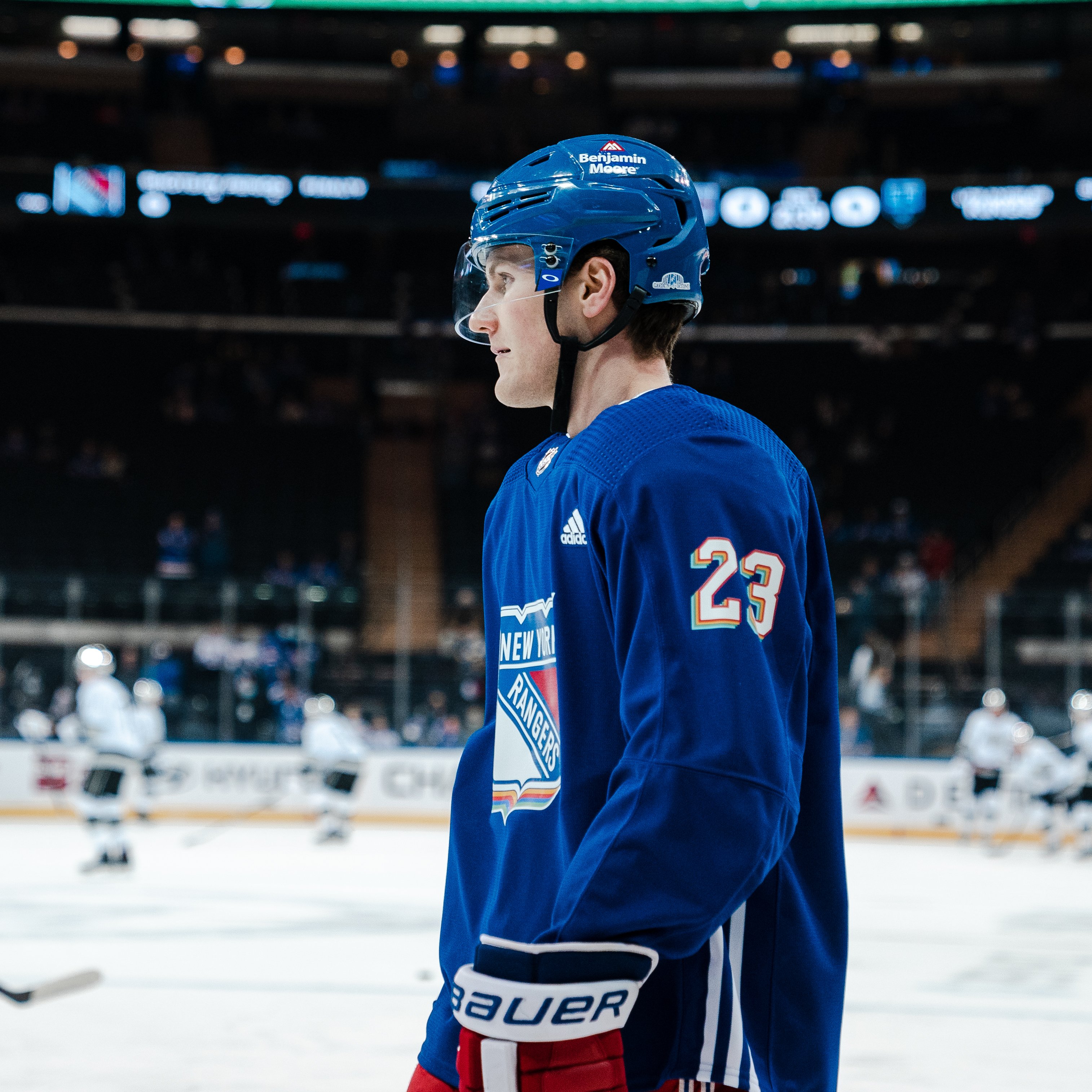 Team signed New York Rangers Pride Jersey - NHL Auctions