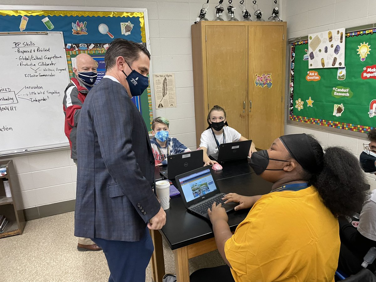 mybrownschool's tweet photo. We were so excited to show off our new Cubs Corner, career pathways, and K-12 learning environment to @JCPSSuper this morning! https://t.co/Nx49SHZpvI
