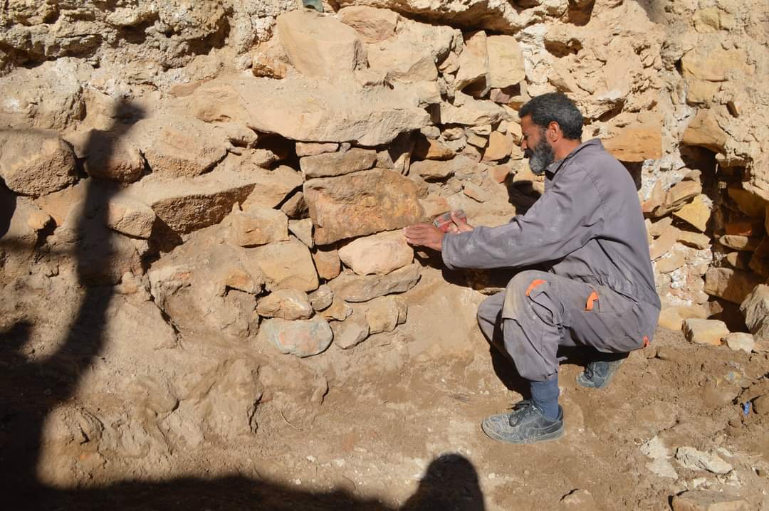 MaLiCH2020's tweet photo. Our team from Ghadames City Promotion and Development Authority #GCPDA had started #surveying &amp; #documenting #traditionalCrafts including traditional building techniques essential to z maintenance and conservation of the mud building of the #WorldHeritage site #Libya 
@hiba_arch https://t.co/PTLnzj9oFQ