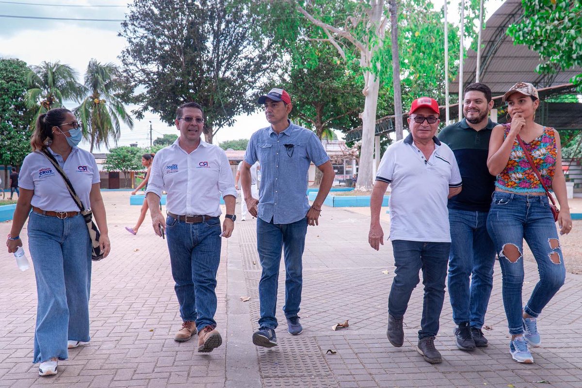 JorgeOvidioCruz's tweet photo. El municipio de #PuertoLleras se une a la iniciativa política que trabajará por defender los intereses económicos, de seguridad y salud de los metenses. #YoVotoCambioRadical #PorUnMetaSaludable. https://t.co/P1yf5PBduP