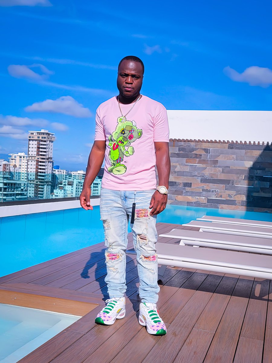 Depiw gen objektif menm siw ta wèw pou kòw pa kite pyès moun san vizyon akonpaye w trè veyatif baw konsèy se ou kap deside