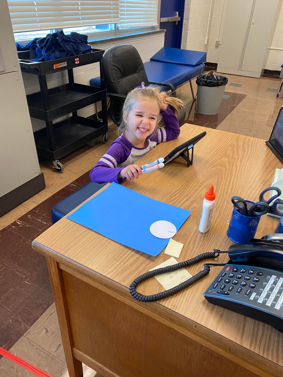 cdwilkins2's tweet photo. I'm in the front office today troubleshooting tech when I hear the cutest little voice singing the ABC's. Our nurse has her preschooler set up for learning in her office while she works! #multitaskingmomma #evenourlittles #sofarsogood @officialSPS https://t.co/IJhOQxwYcu