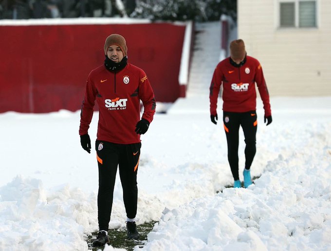 📸 Our Galatasaray started preparations for the Alanyaspor match with ...