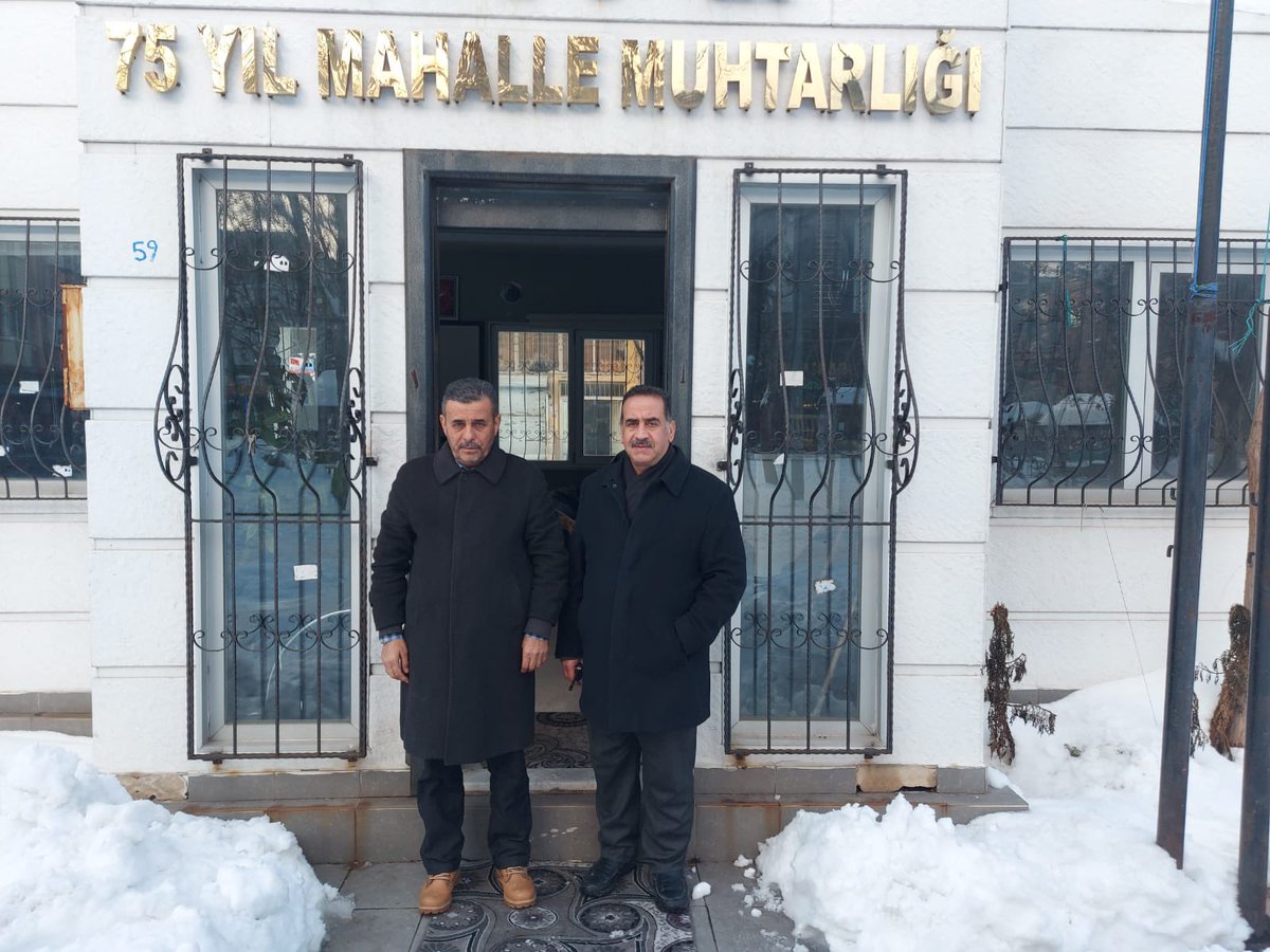 75. Yıl Mahalle Muhtarımız Ziya Tosunoğlu ile Şahinbey Belediye'mizin karla mücadele çalışmaları hakkında değerlendirmelerde bulunduk.