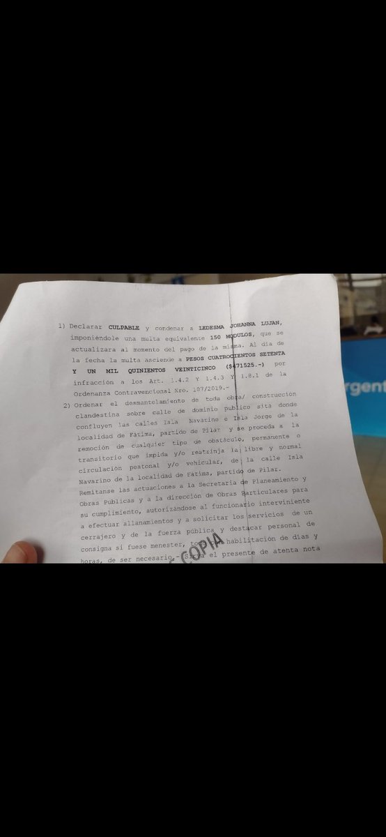 Brisa97632406's tweet photo. @FedericoAchaval Tiene una nena de 5 años y es madre soltera , no alcanza el sueldo para pagar esa multa https://t.co/ADLWhxdeLX