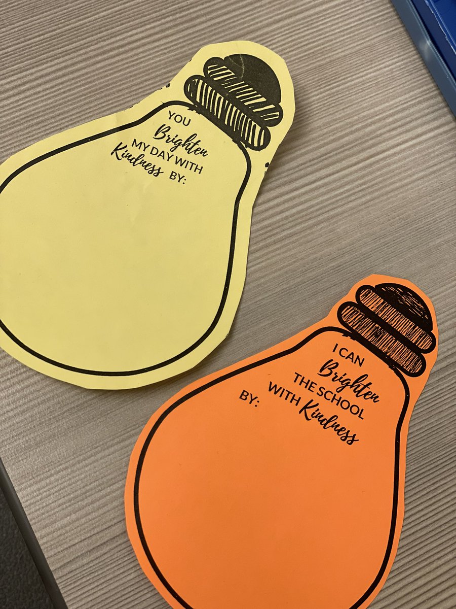 Kindness PBL at <a href="/SMN_JAG_K/">Shawnee Mission North JAG-K</a> students are hanging up these notes to “Brighten the School with Kindness” 💡#JAGKsuccess #PBLworks #KindnessWeek2022