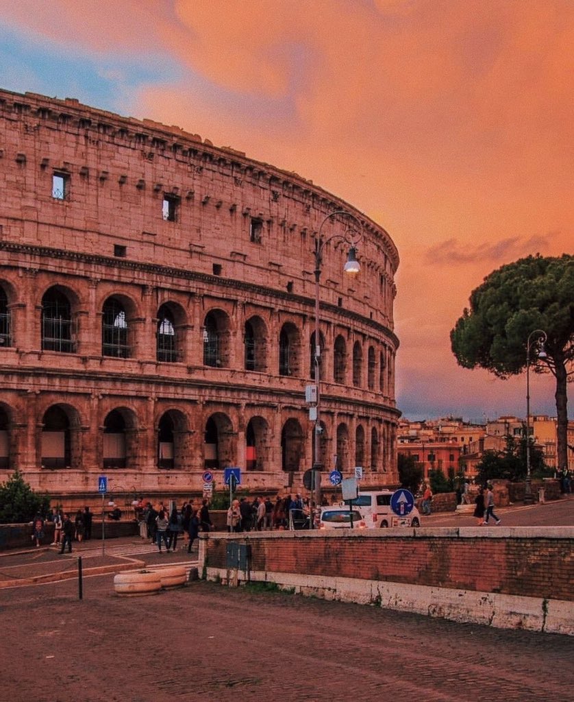 escritosrame's tweet photo. Roma, Italia. https://t.co/ypv0YpLhft